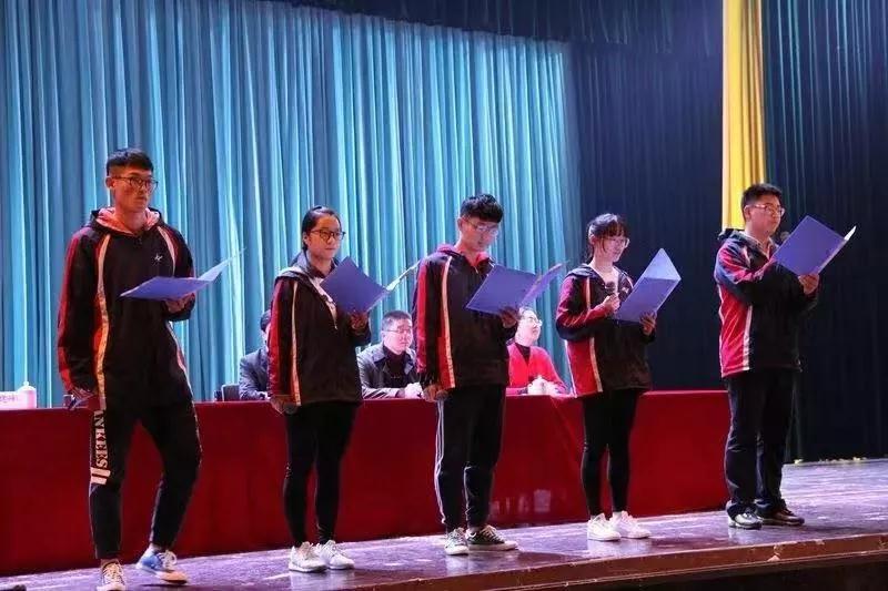 同桌的你校服冬季運(yùn)動裝