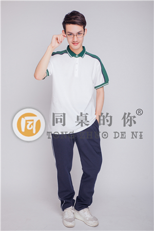 鹽城市中學(xué)生夏季校服訂做公司