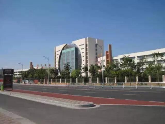 筑夢起航，幸福成長—淮安市浦東實(shí)驗(yàn)學(xué)校