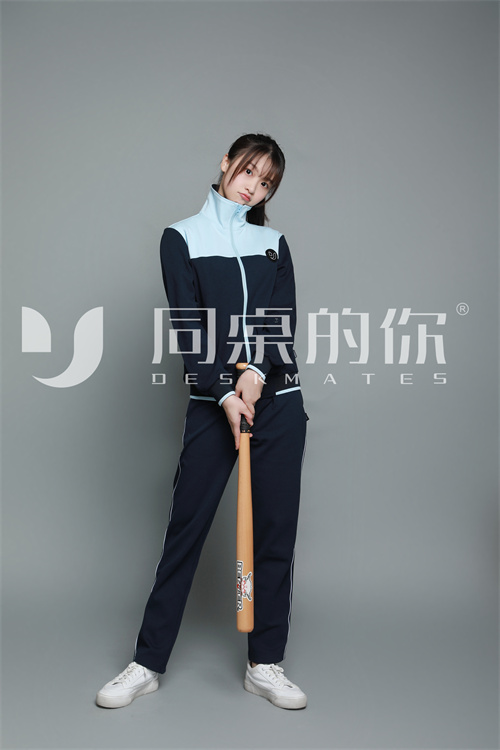 小學(xué)校服定做