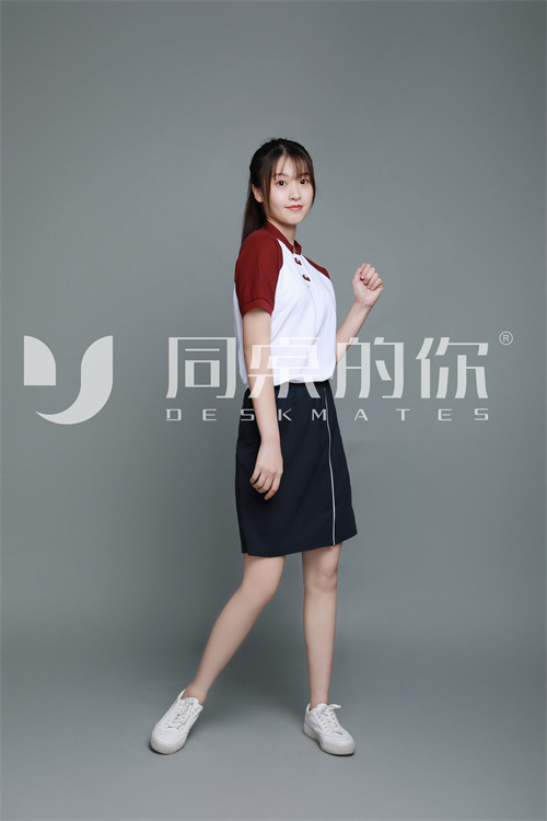小學校服