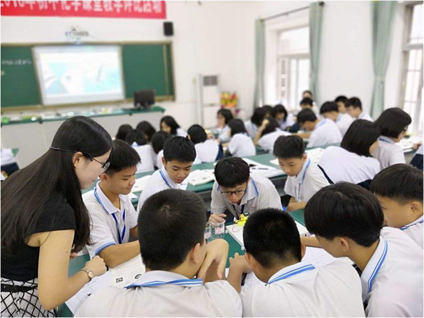訂購小學(xué)校服你會(huì)注意這些問題嗎