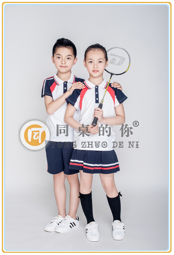 【同桌的你】致，我可愛又可恨的校服