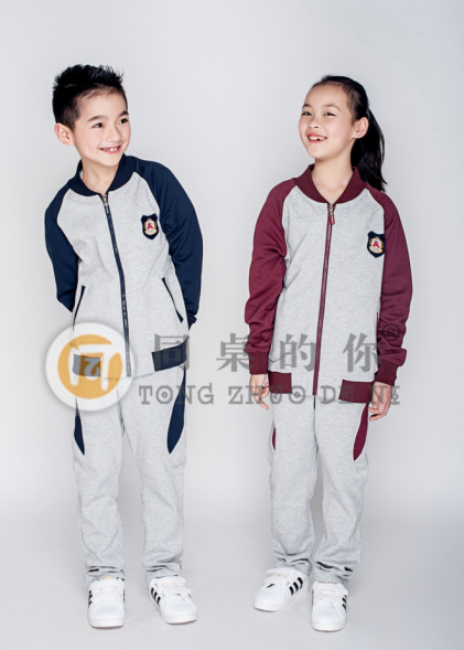 校服市場(chǎng)前景廣闊
