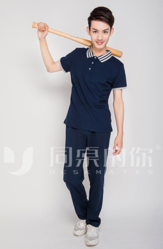 同桌的你帶你領略優(yōu)質(zhì)的校服設計