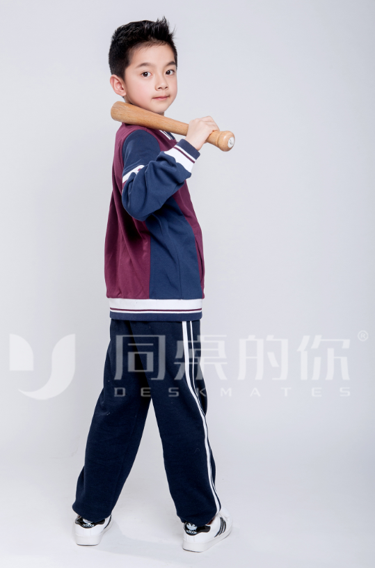 時(shí)代變遷對(duì)校服設(shè)計(jì)的影響