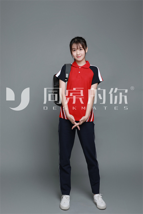大學生也要穿大學校服嗎？這應該如何定位？？