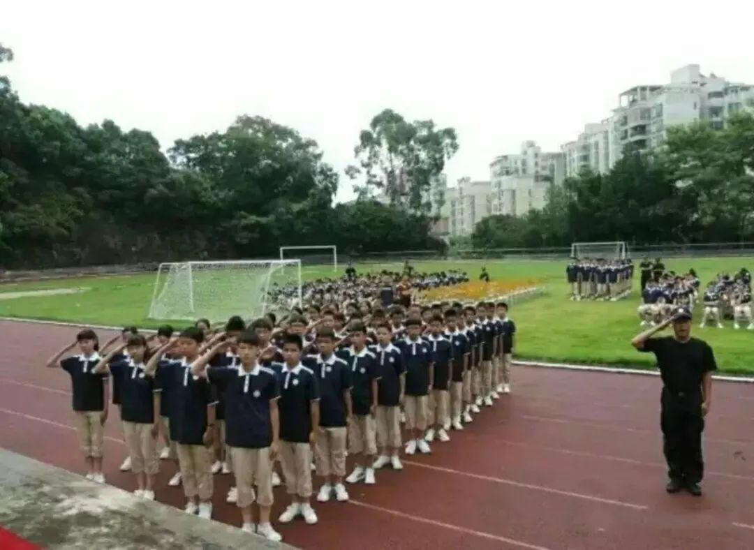 珠海校服的發(fā)展史和特點，你知道嗎？