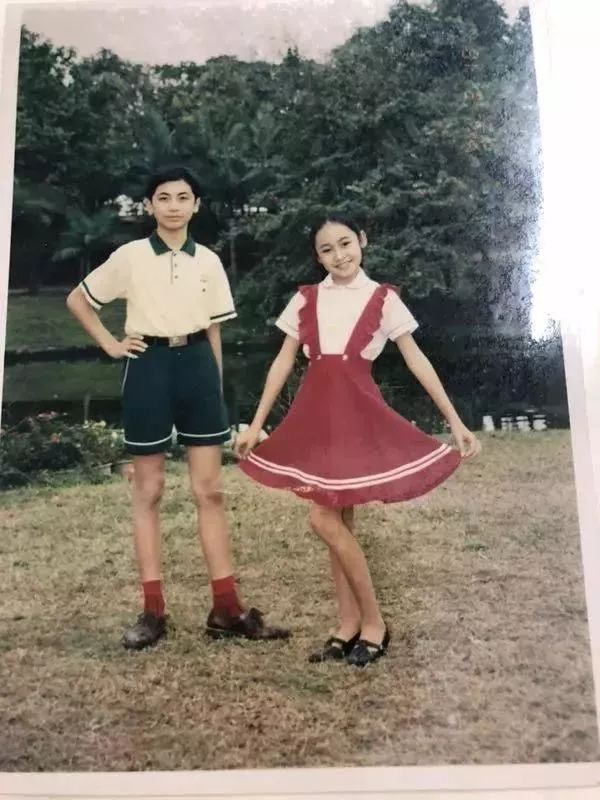 你見過這些時(shí)代的南寧校服嗎？