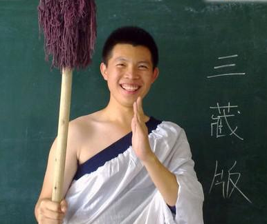 如何做一個(gè)有品位的高級(jí)感學(xué)霸？假期修煉穿校服小心機(jī)，開學(xué)驚艷所有人