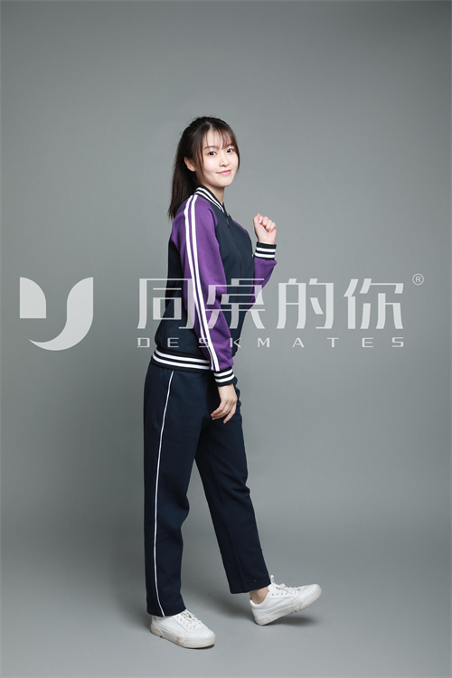 春秋季校服的定制是不是都有統(tǒng)一要求的？