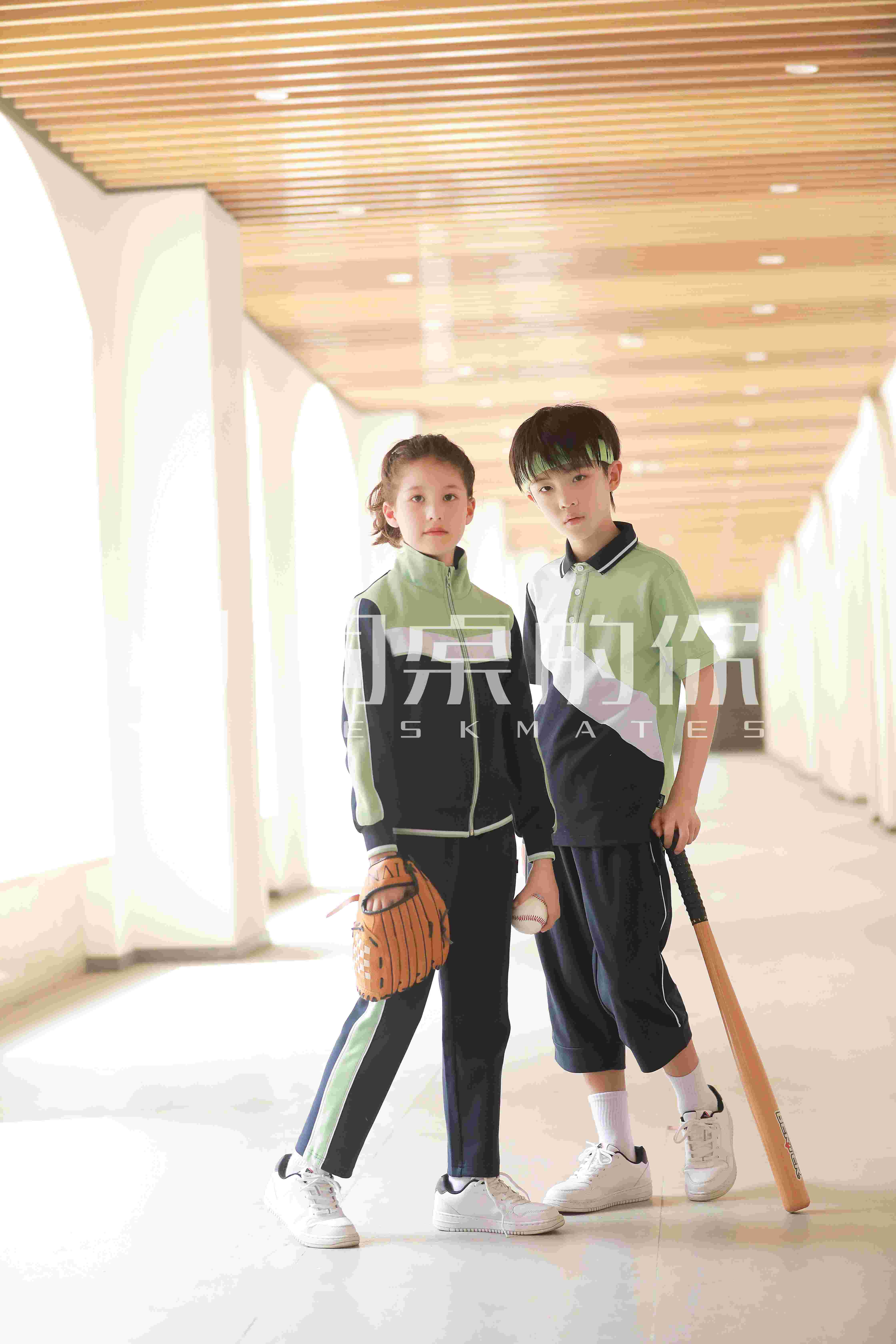 棒球風(fēng)格的校服制服