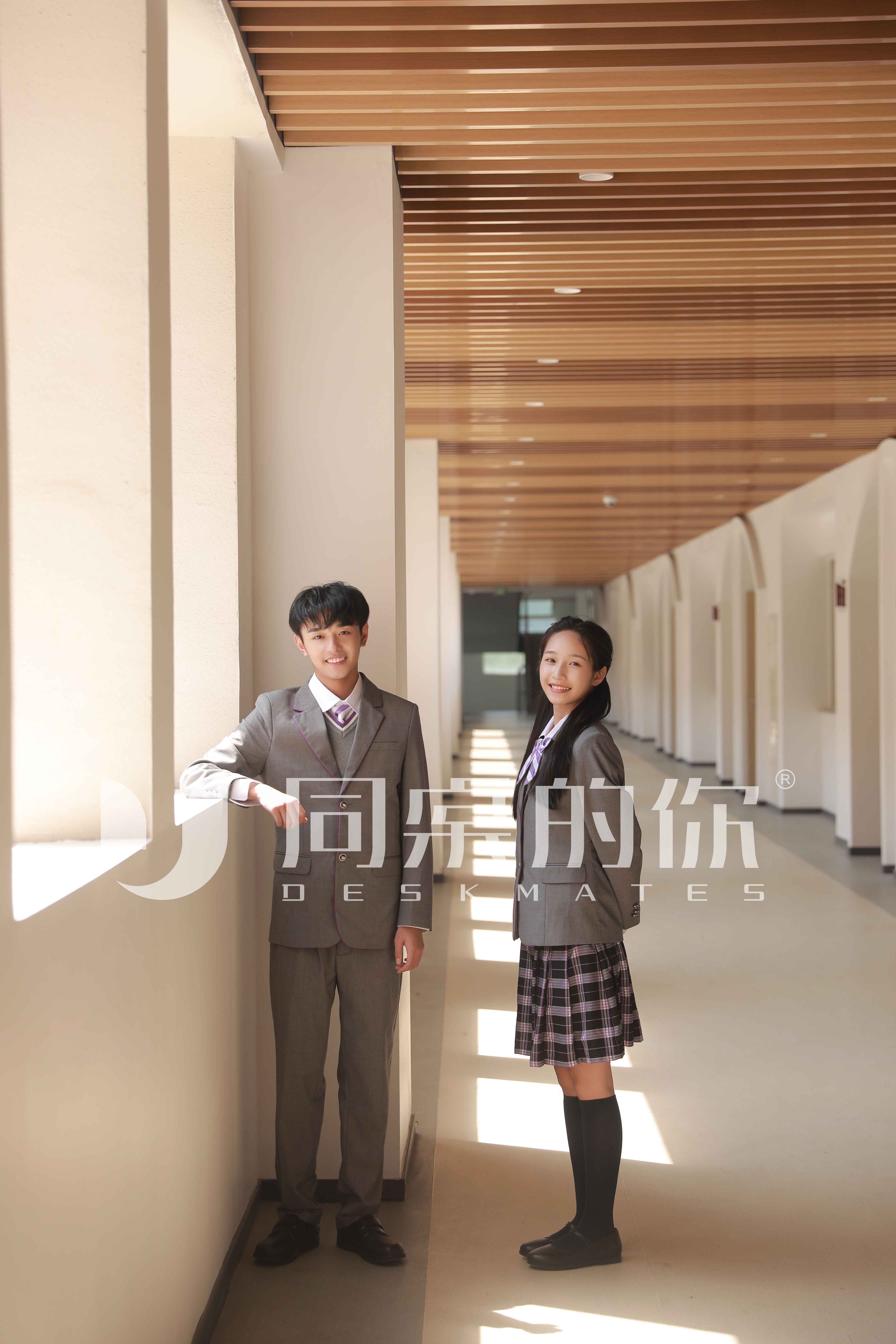 為什么校服在大學不再普及？