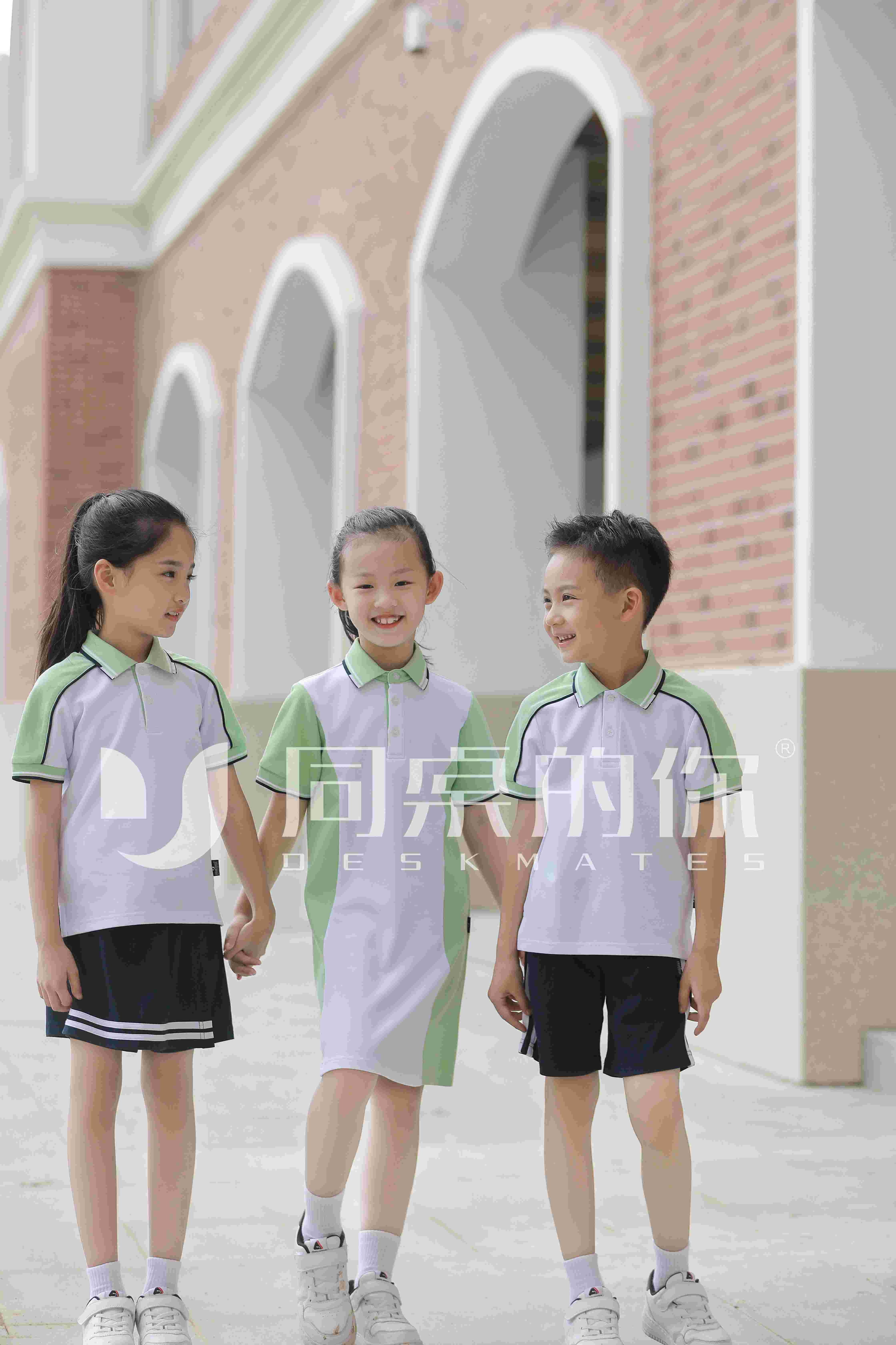 校服生產(chǎn)廠家