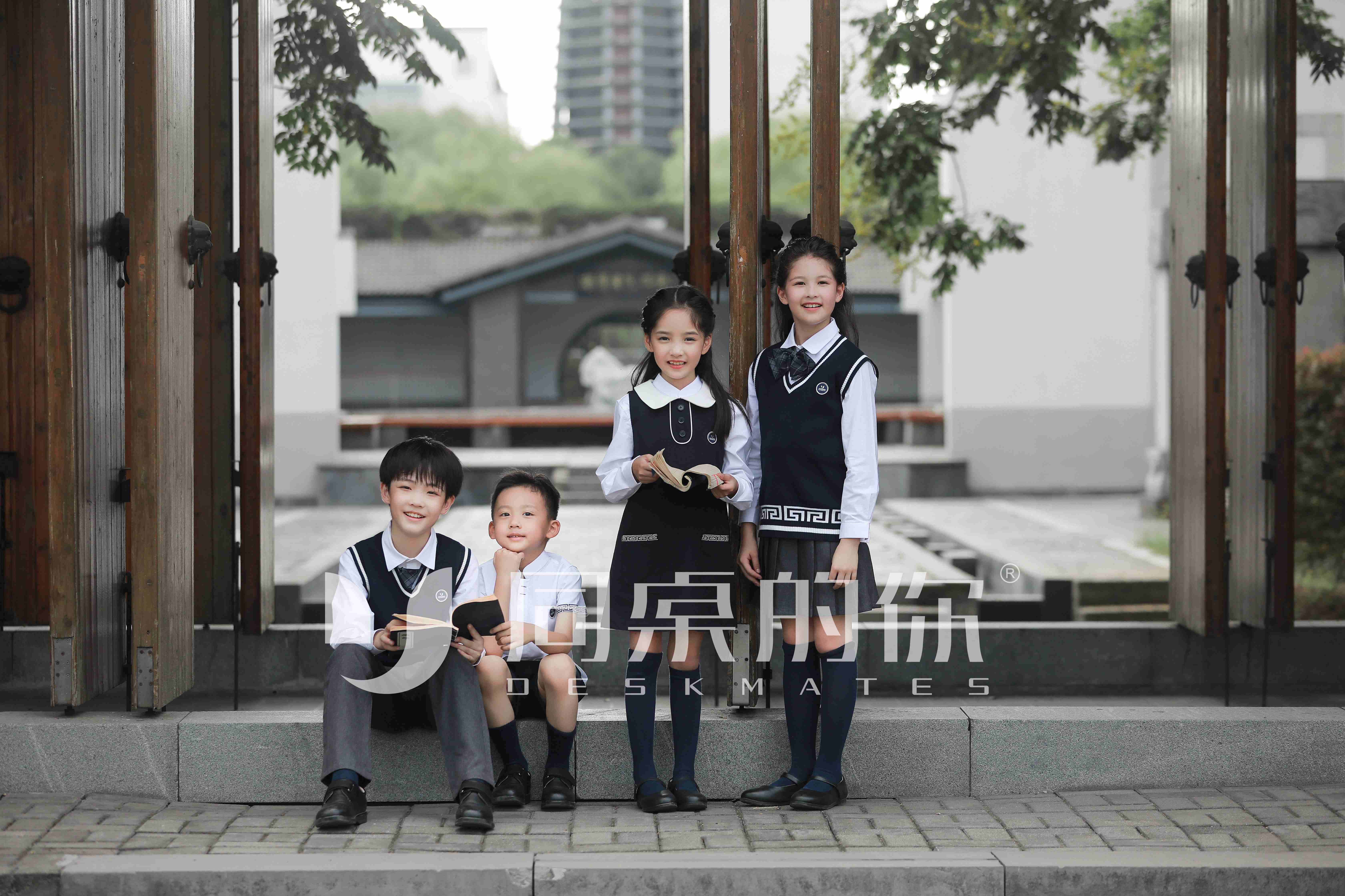 定制校服臟了別擔(dān)心，您的清洗指南已送達(dá)！
