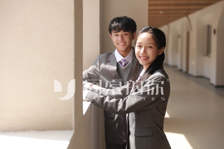 中學生校服定制:從規(guī)范管理到文化傳承的價值提升 中學生校服定制:從規(guī)范管理到文化傳承的價值提升